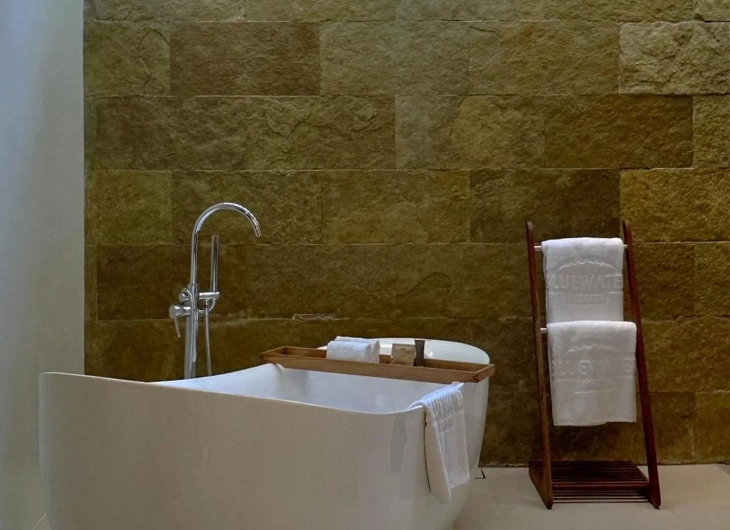Bluewater Panglao Beach Resort